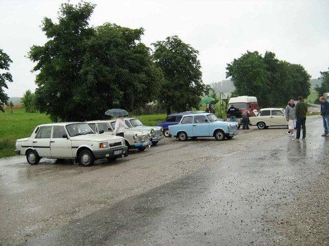 IMG_0087.jpg - genau hinschauen! 7 Autos haben Andechs erreicht