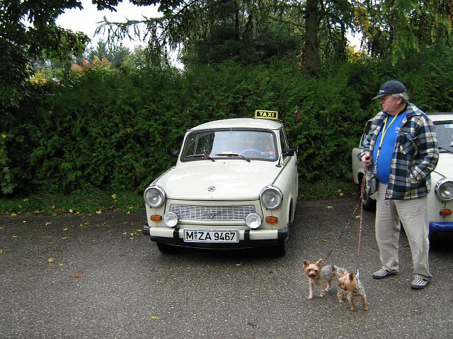 IMG_1302.JPG - der Gerd mit seinen 3 Lieblingen :-)