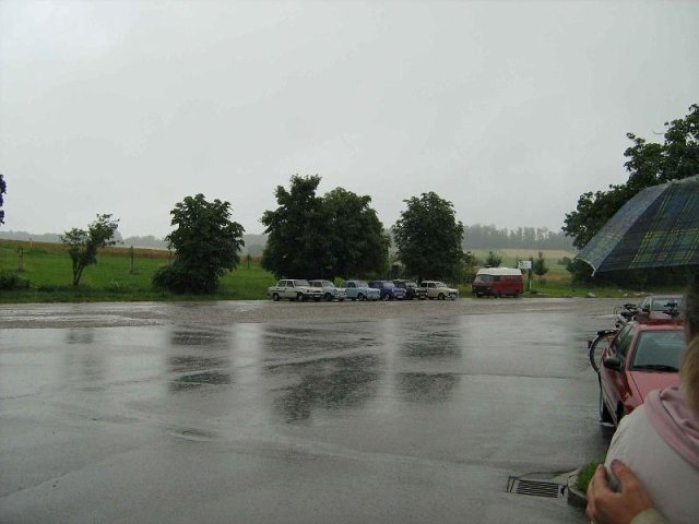 IMG_0093.jpg - wir wollten ja eigentlich Baden und Grillen :-(