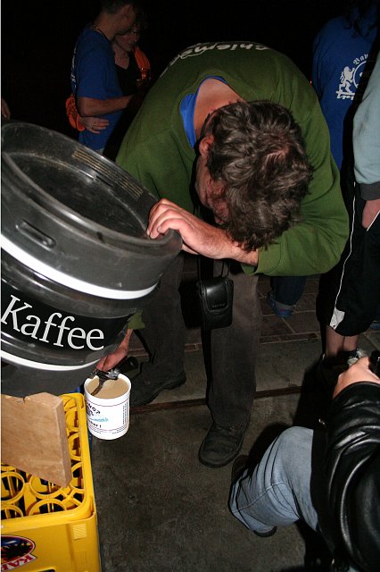 kaffee1.jpg - Ein eigens aufgestelltes Kaffeefass extra für den Michi.