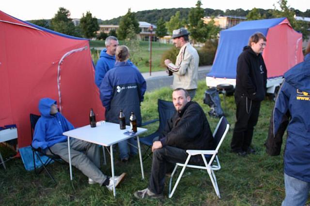 IMG_0310.JPG - Bayern unter sich - erkennbar an der Flaschenform! (Parole: 1328!)