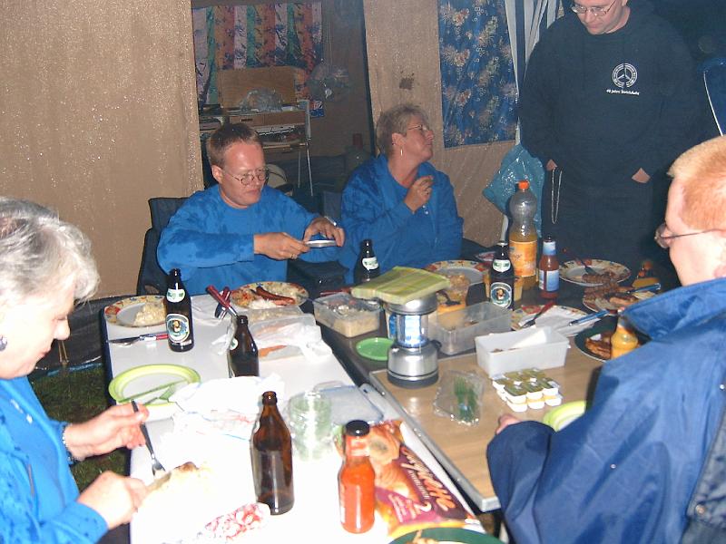 PIC_0081.JPG - 1. Abendessen bei Dauerregen (Freitag)
